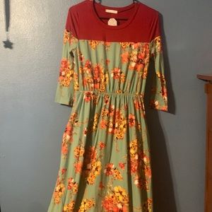 🔥NWT beautiful floral maxi dress with pockets 🥰